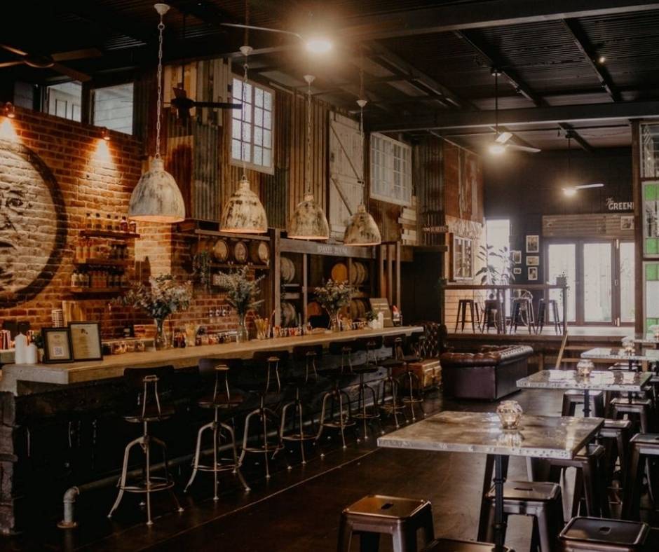Breweries, Distilleries, and Wineries to Visit During Your Burleigh Heads Holiday - granddad jacks