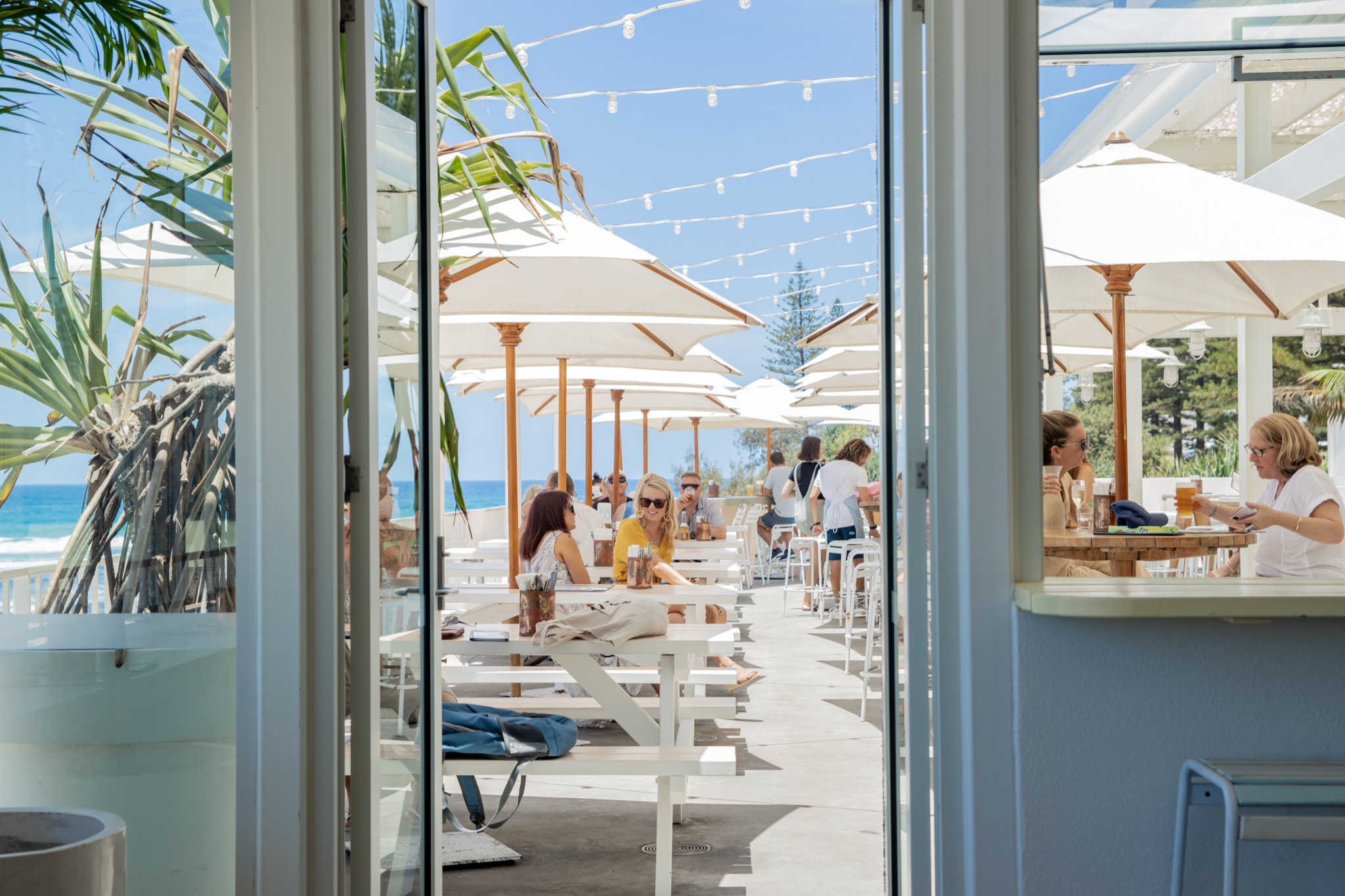 burleigh-heads-on-foot-beachfront Burleigh Heads beachfront a short walk from Sandbar Burleigh apartments