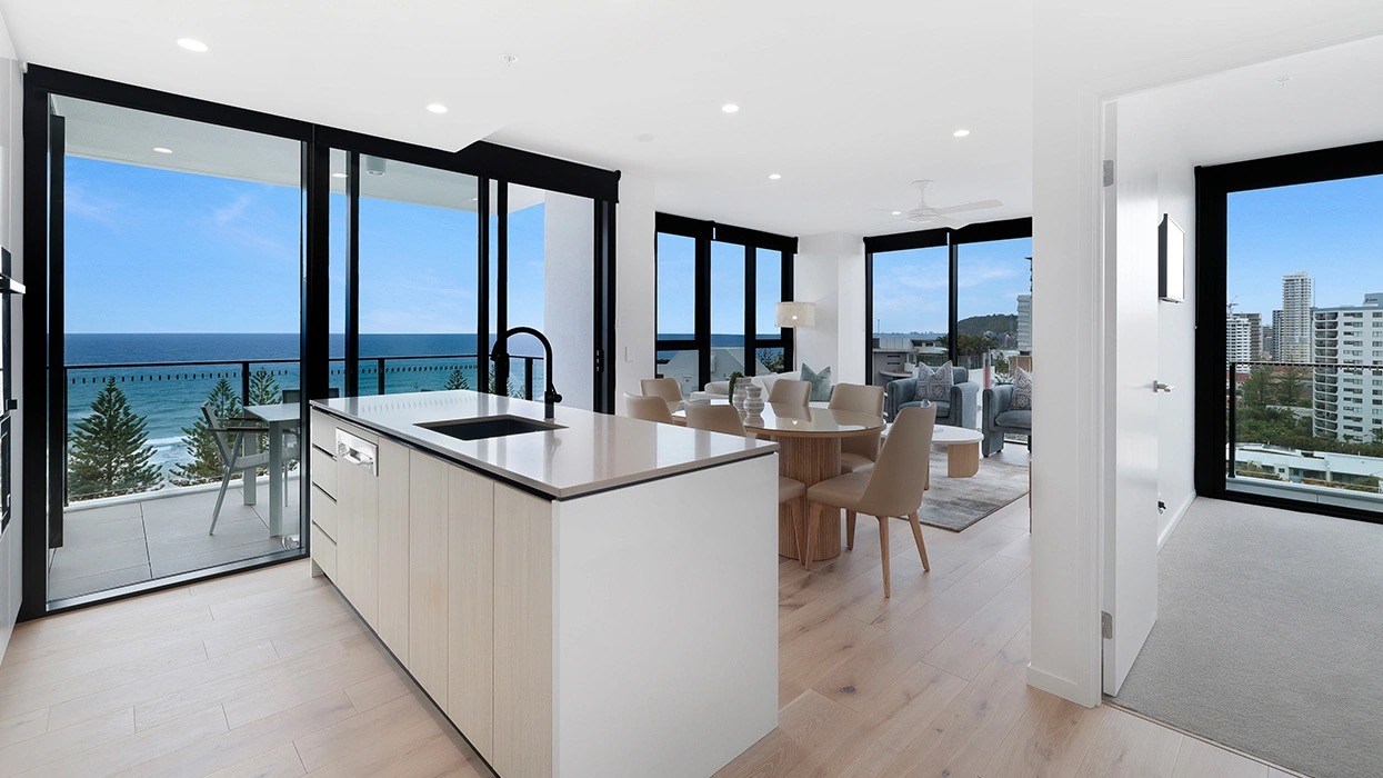 what-guests-rate-sandbar-burleigh Ocean-view apartment at Sandbar Burleigh with floor-to-ceiling windows over Burleigh Beach